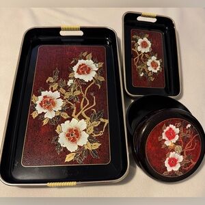 Vintage Toyo of Japan 3-piece floral tray set.